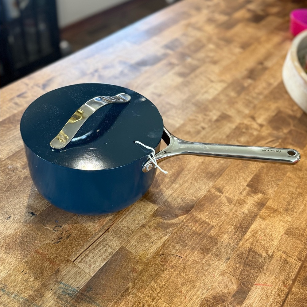 Caraway Nonstick Ceramic Sauce Pan with Lid (3 qt) | Navy - Picture 2 of 8